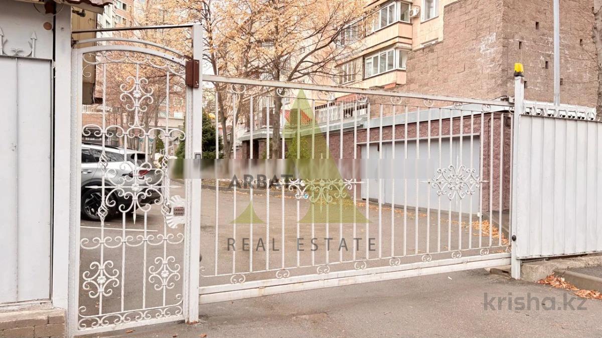 Фото Квартира, 4 комн, 198 м², 2/5 эт., 1993 г.п.