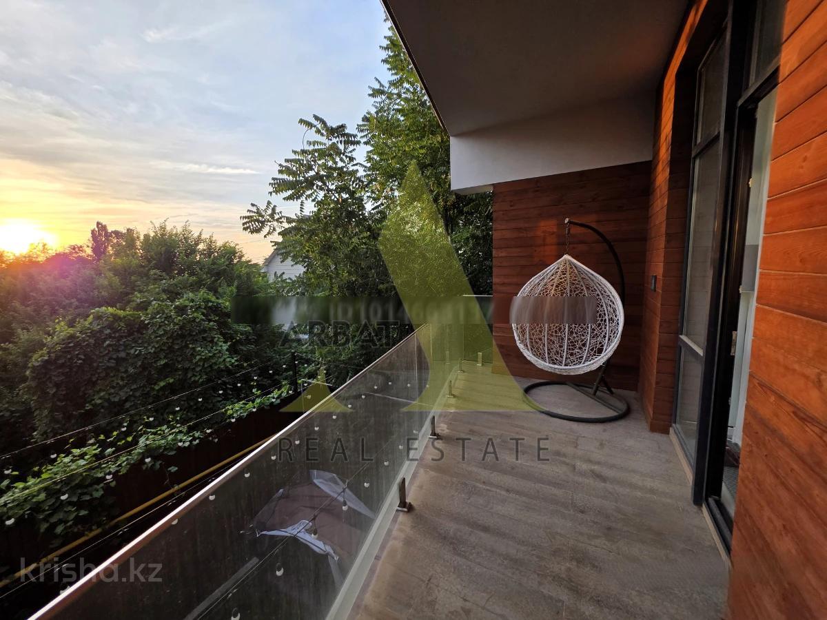 Фото Отдельный дом, 5 комн, 300м²
