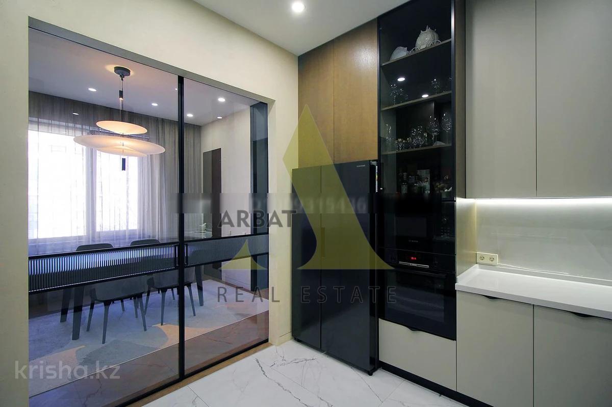 Фото Квартира, 4 комн, 150 м², 3/7 эт., 2017 г.п.