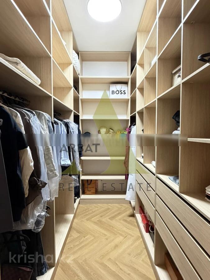 Фото Квартира, 3 комн, 103 м², 3/5 эт., 2022 г.п.