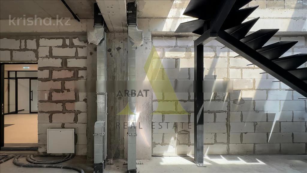 Фото Квартира, 3 комн, 235 м², 3/3 эт., 2025 г.п.