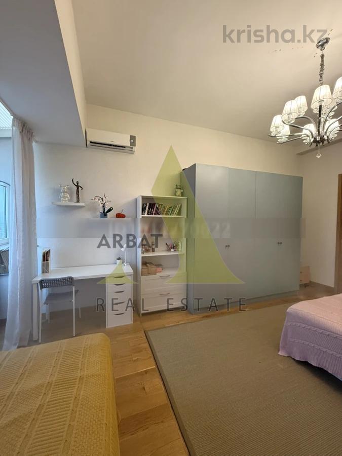 Фото Квартира, 3 комн, 150 м², 8/8 эт., 2017 г.п.