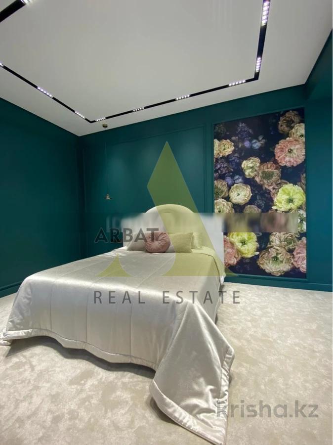 Фото Квартира, 3 комн, 220 м², 7/10 эт., 2017 г.п.