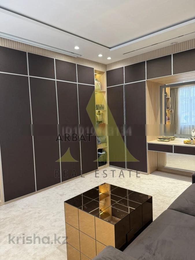 Фото Квартира, 6 комн, 340 м², 6/6 эт., 2013 г.п.