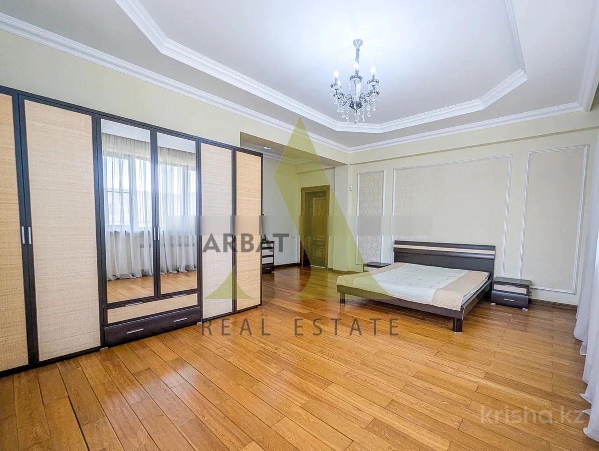 Фото Отдельный дом, 8 комн, 800м²