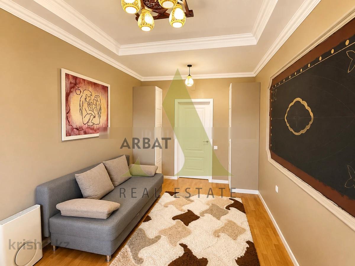 Фото Квартира, 4 комн, 200 м², 6/7 эт.