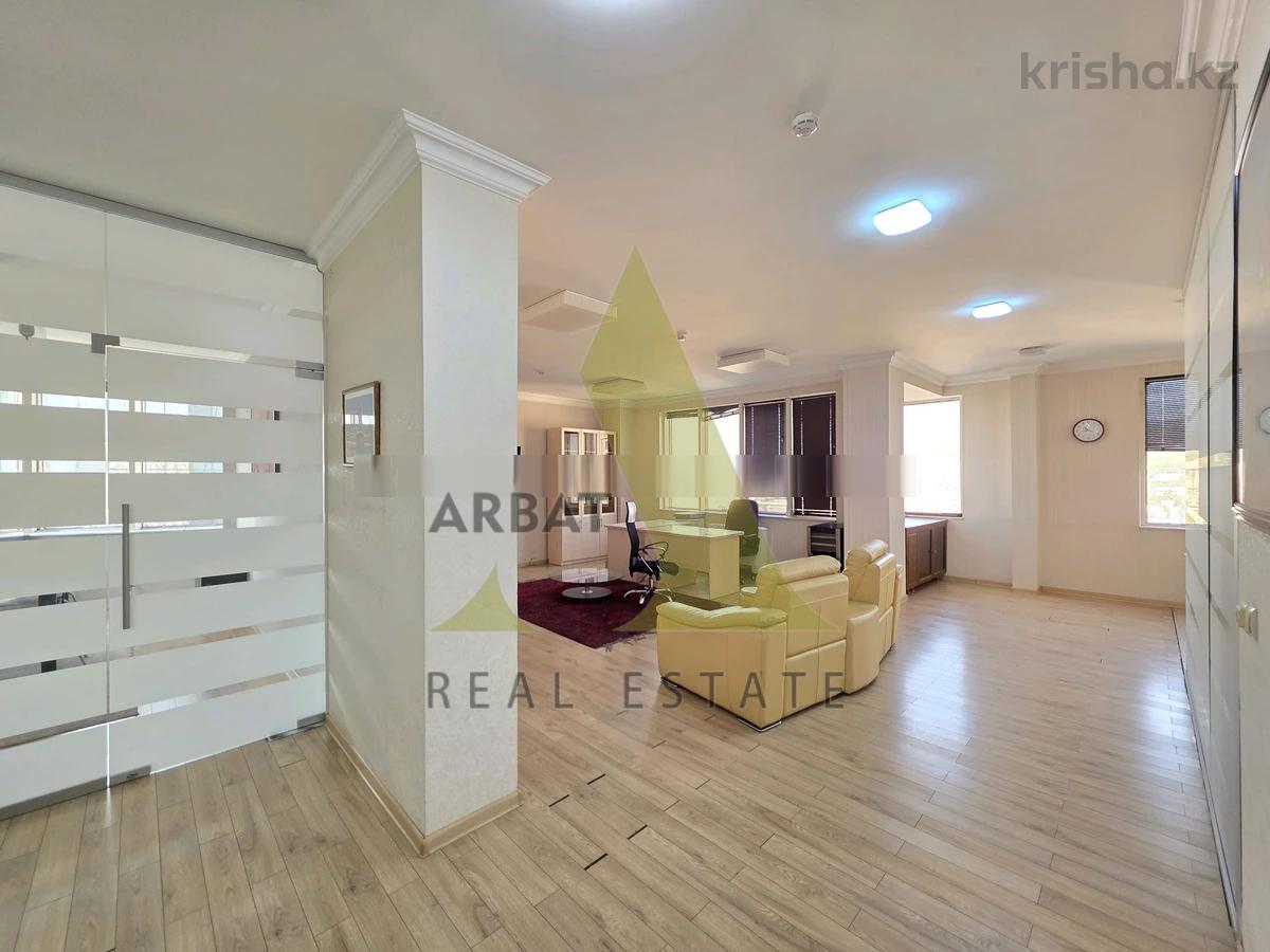 Фото Квартира, 4 комн, 161.7 м², 16/30 эт., 2008 г.п.