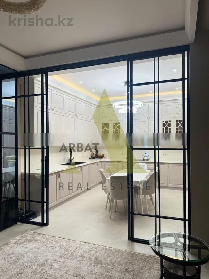 Фото Квартира, 6 комн, 400 м², 4 эт., 2021 г.п.
