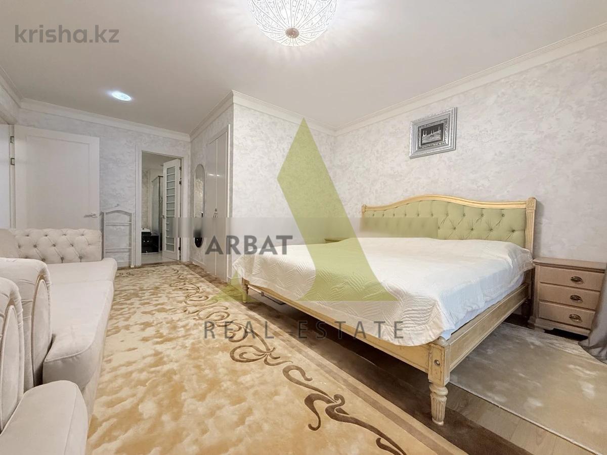 Фото Квартира, 5 комн, 190 м², 1/17 эт.