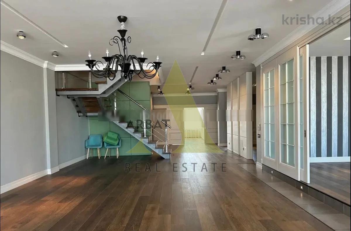 Фото Квартира, 7 комн, 405 м², 4/5 эт., 2009 г.п.