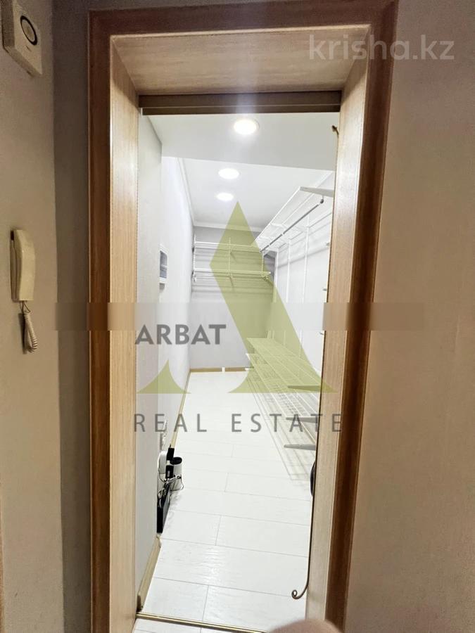 Фото Квартира, 2 комн, 66 м², 2/5 эт.