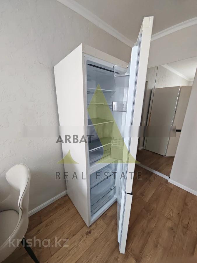 Фото Квартира, 2 комн, 55 м², 5/5 эт.