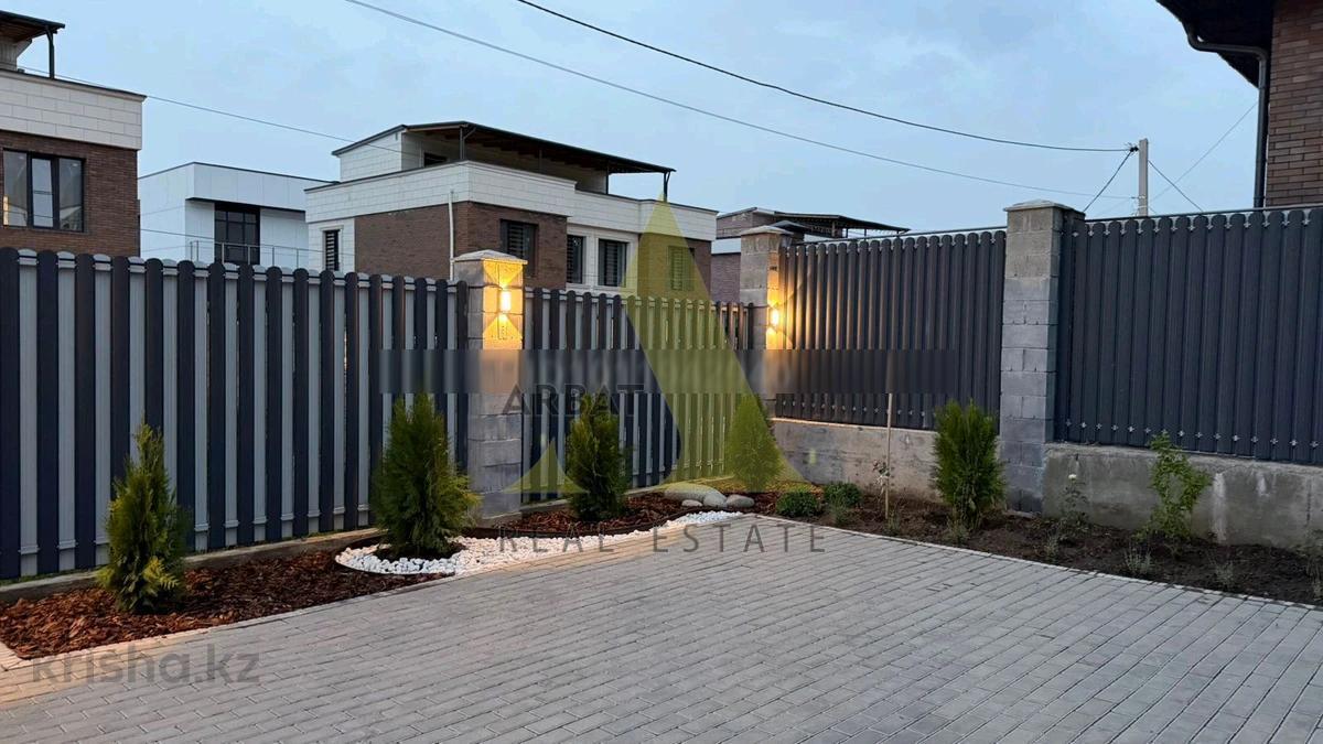 Фото Отдельный дом, 5 комн, 220м²