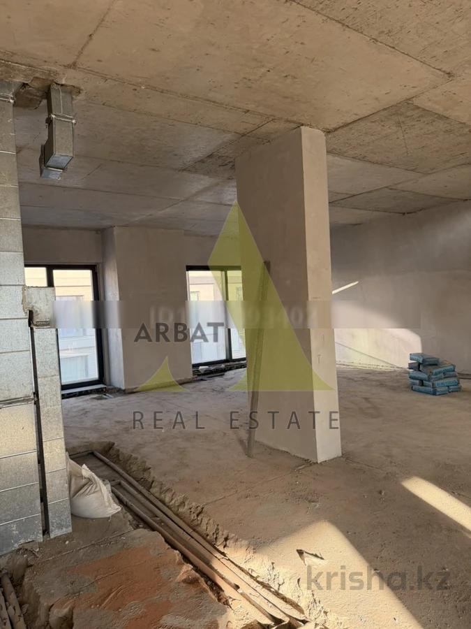 Фото Квартира, 5 комн, 258 м², 3/3 эт., 2024 г.п.