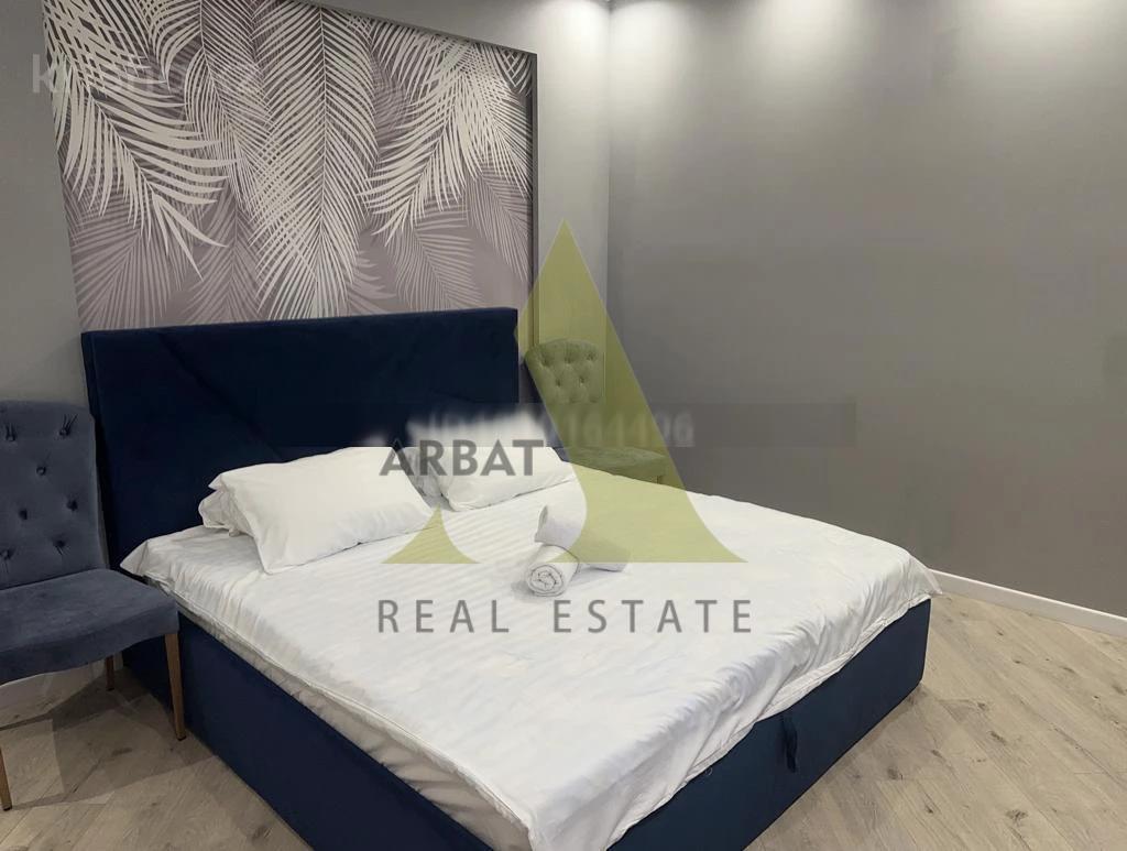 Фото Квартира, 4 комн, 135 м², 6/12 эт.