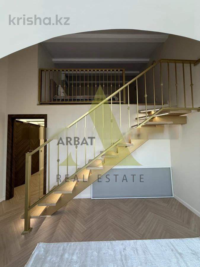 Фото Квартира, 8 комн, 189.2 м², 6/6 эт., 2013 г.п.