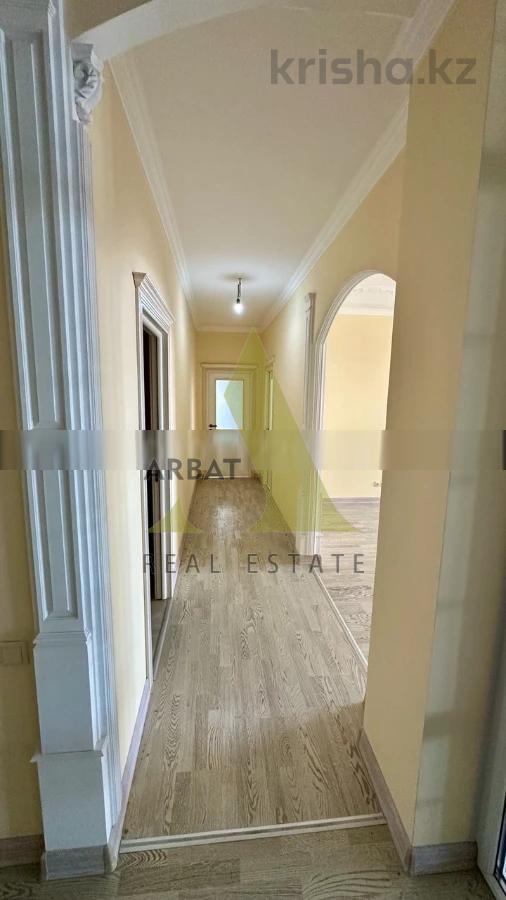 Фото Квартира, 4 комн, 192.8 м², 4/9 эт., 2010 г.п.