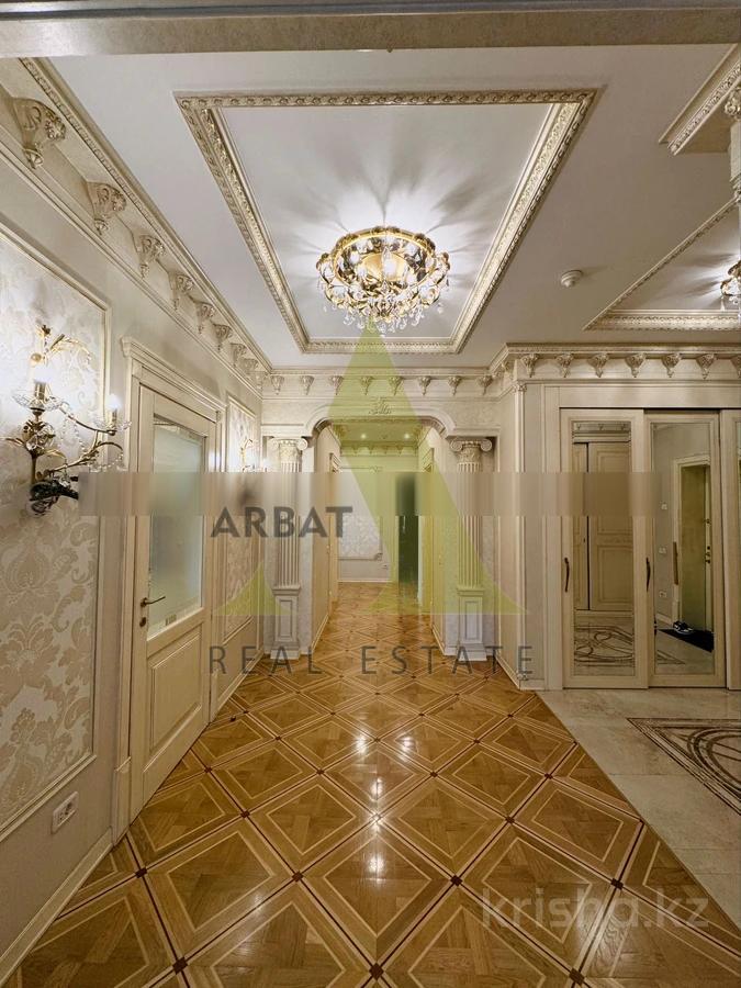Фото Квартира, 4 комн, 230 м², 3/3 эт., 2009 г.п.