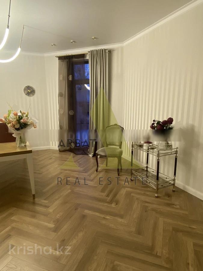 Фото Отдельный дом, 8 комн, 420м²