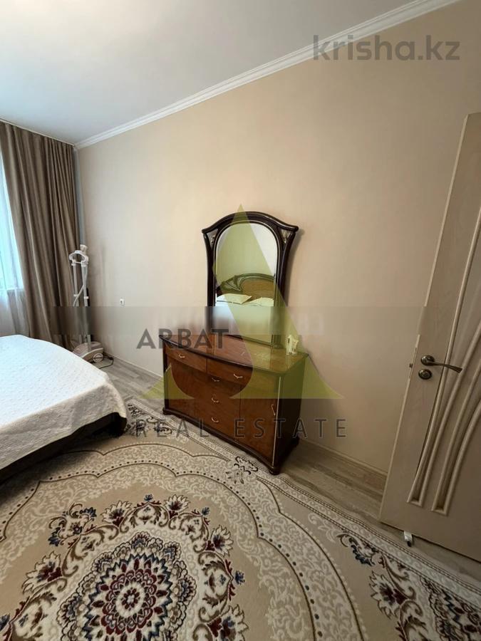 Фото Квартира, 3 комн, 65 м², 3/12 эт., 1992 г.п.
