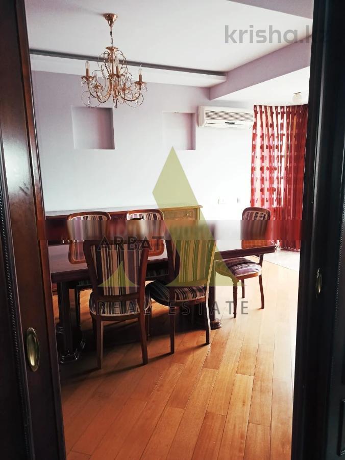 Фото Квартира, 5 комн, 175 м², 2/5 эт., 2005 г.п.