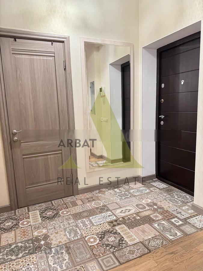 Фото Квартира, 2 комн, 83.3 м², 1/9 эт., 2016 г.п.