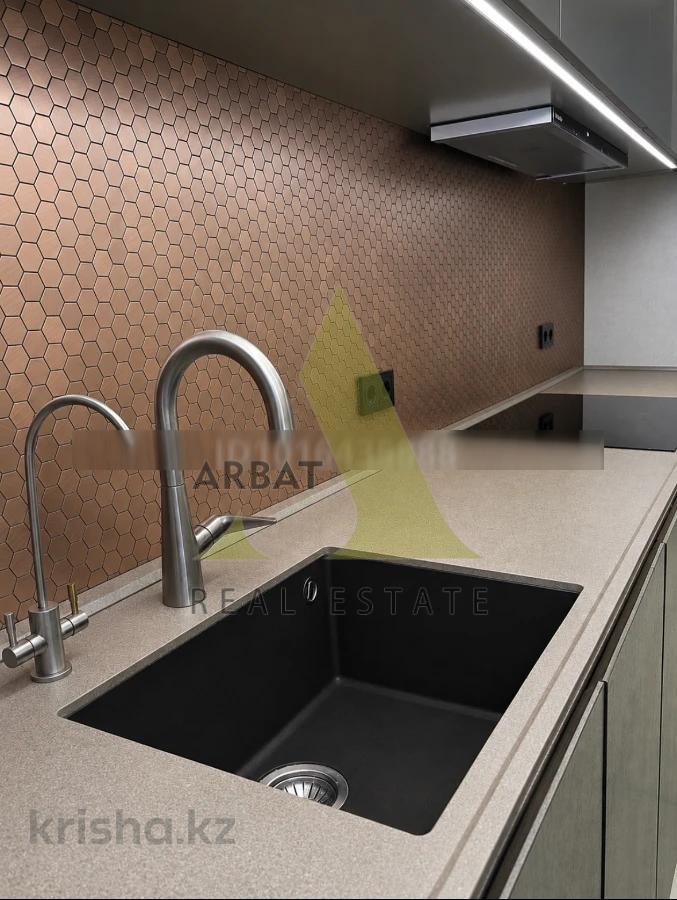 Фото Квартира, 4 комн, 164 м², 1/3 эт., 2022 г.п.
