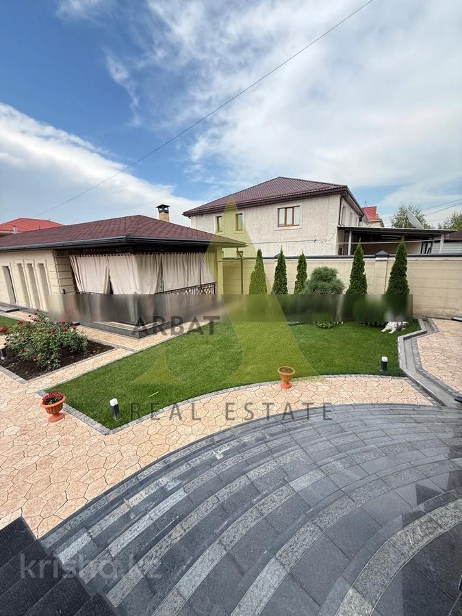 Фото Отдельный дом, 7 комн, 750м²