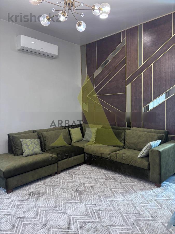 Фото Квартира, 2 комн, 83.9 м², 1/7 эт., 2015 г.п.