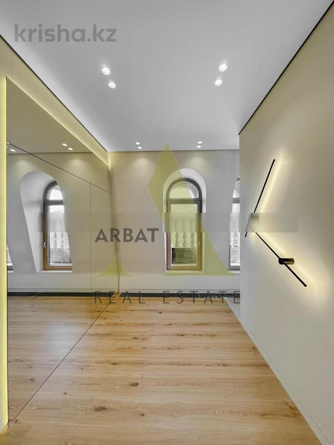 Фото Квартира, 5 комн, 320 м², 9/10 эт., 2017 г.п.