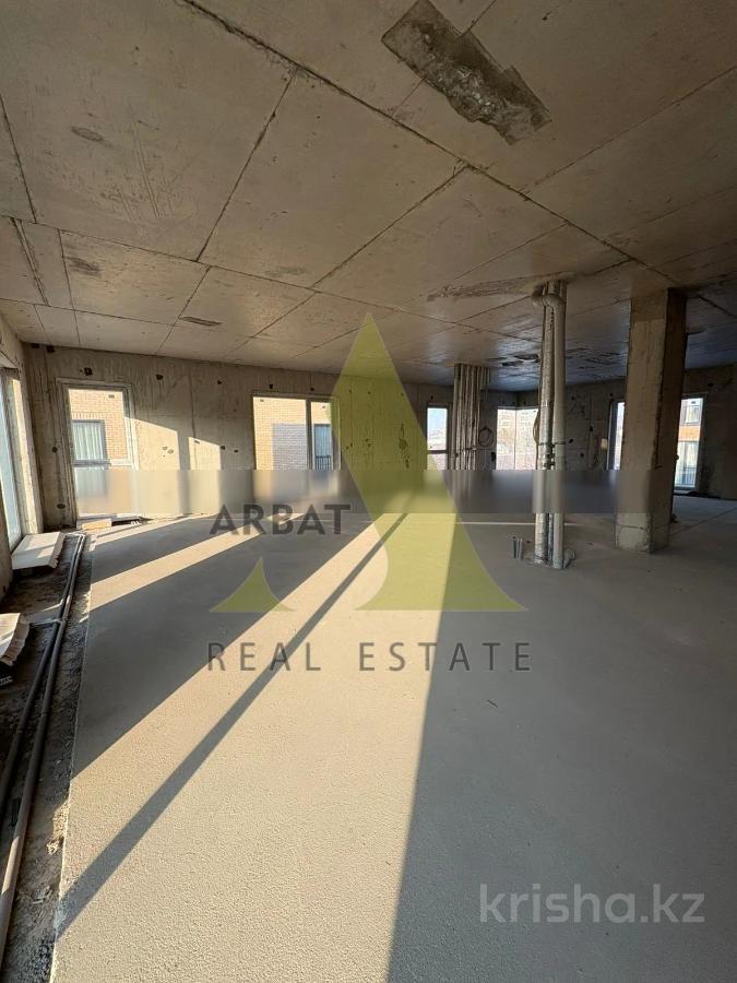 Фото Квартира, 3 комн, 145 м², 3/3 эт., 2020 г.п.