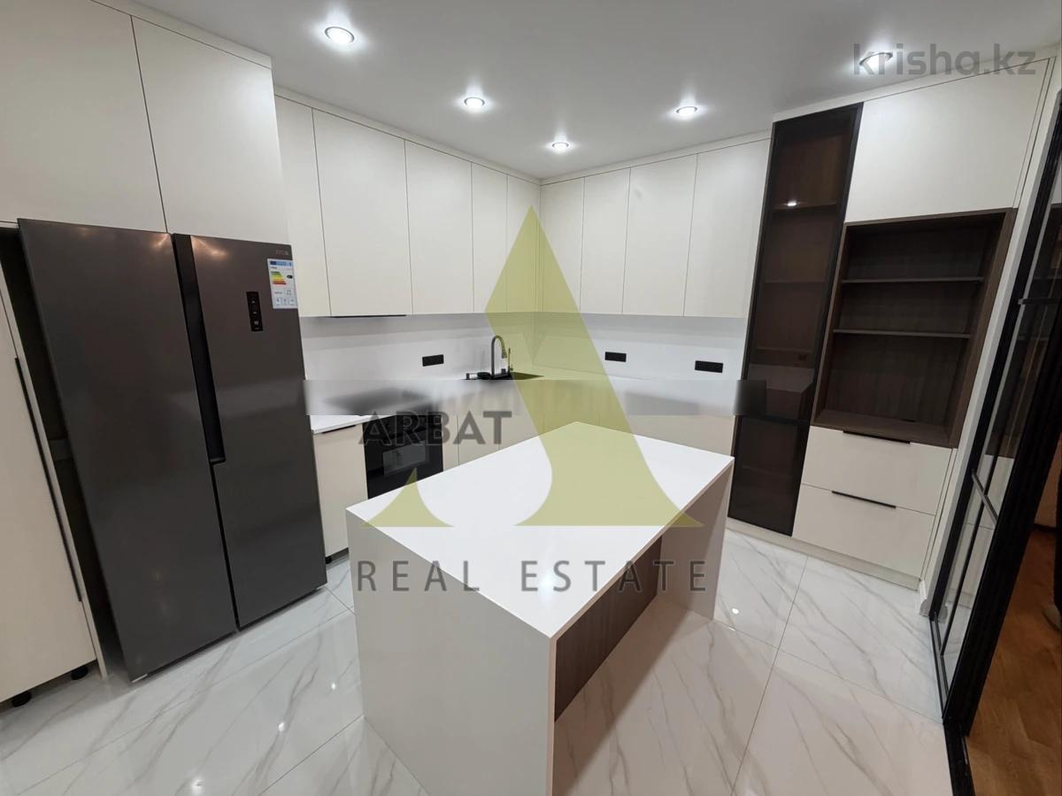 Фото Квартира, 4 комн, 185 м², 4/5 эт.