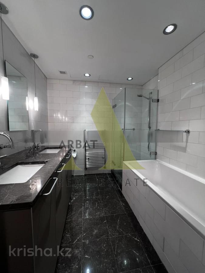 Фото Квартира, 5 комн, 240 м², 9/22 эт.