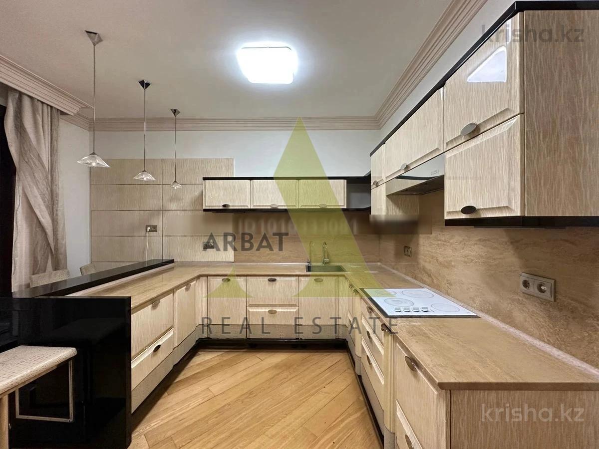 Фото Квартира, 5 комн, 450 м², 3/4 эт., 2009 г.п.