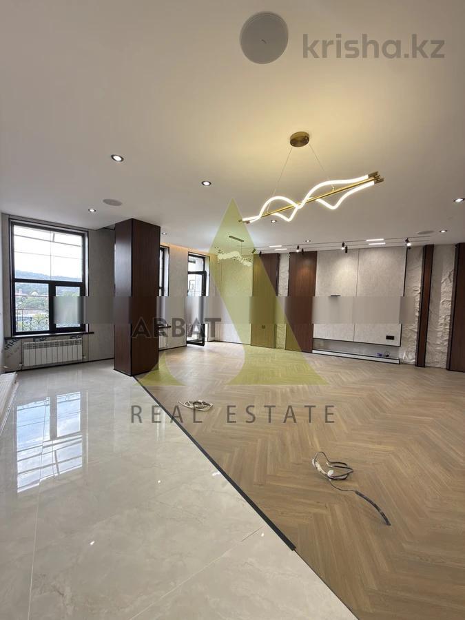Фото Квартира, 4 комн, 155 м², 7/7 эт., 2018 г.п.