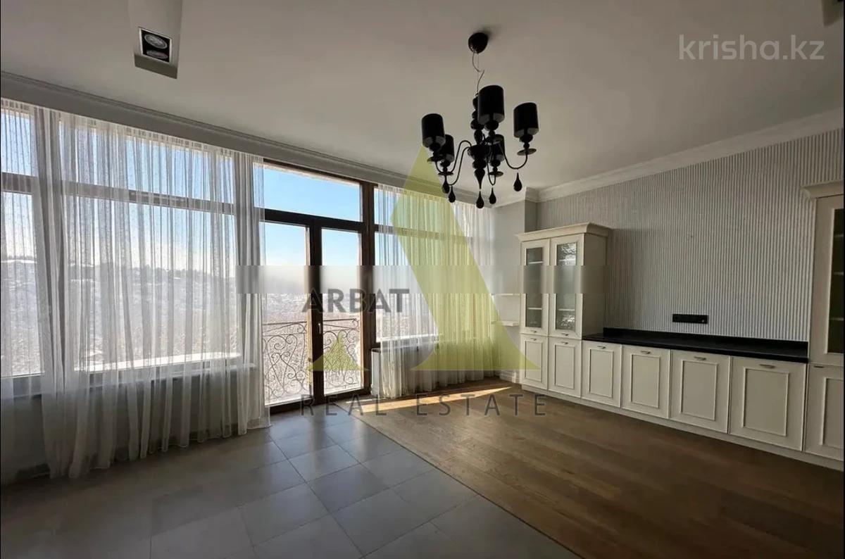 Фото Квартира, 7 комн, 405 м², 4/5 эт., 2009 г.п.