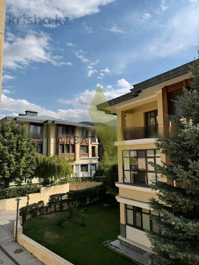Фото Квартира, 4 комн, 230 м², 3/3 эт., 2009 г.п.