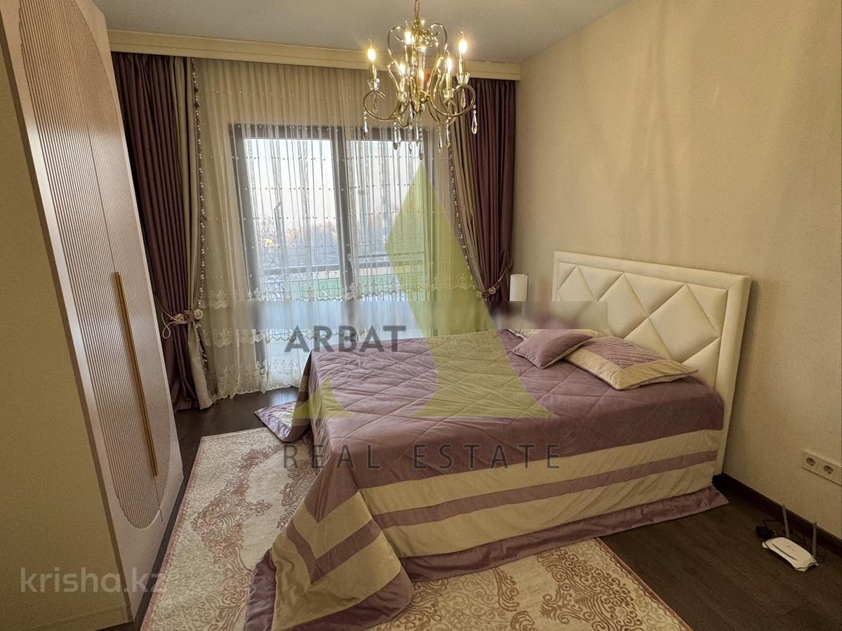 Фото Квартира, 5 комн, 220 м², 2 эт., 2007 г.п.