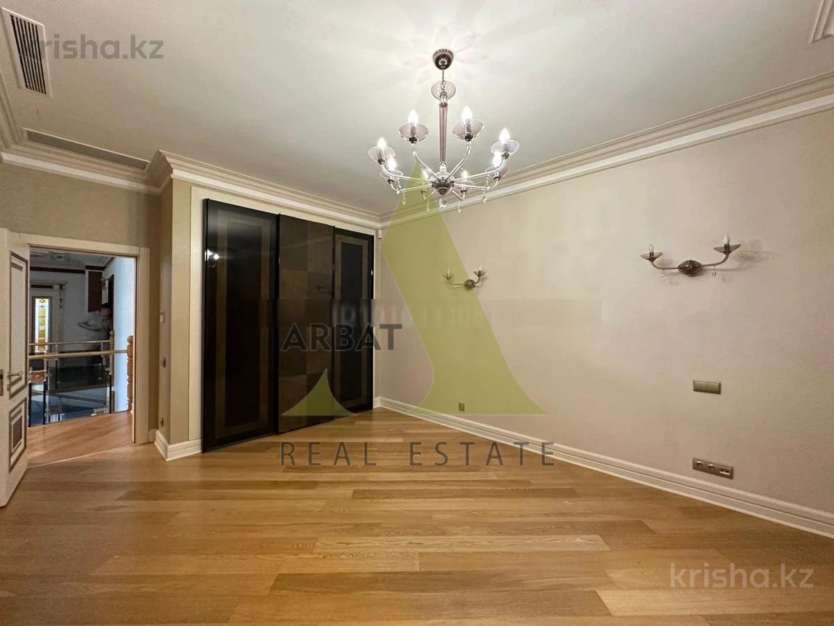 Фото Квартира, 5 комн, 450 м², 3/4 эт., 2009 г.п.