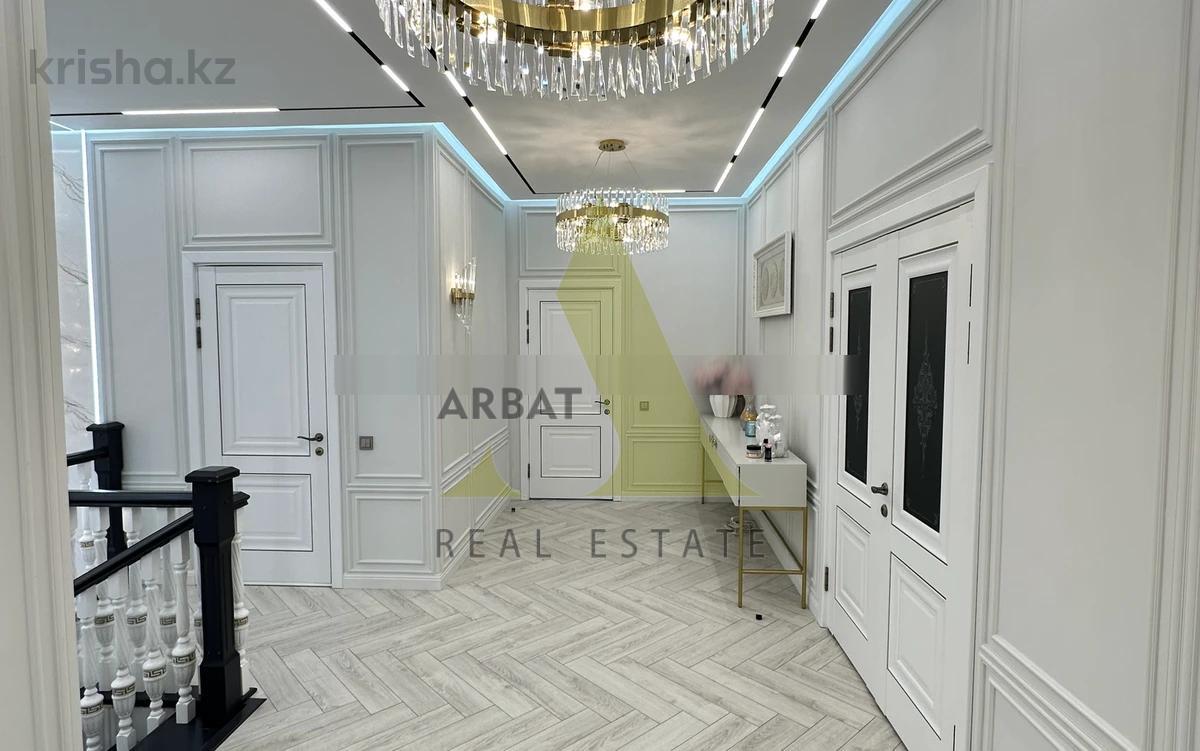 Фото Отдельный дом, 7 комн, 650м²