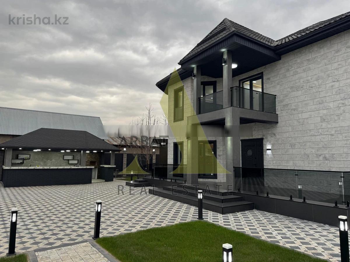 Фото Отдельный дом, 6 комн, 235м²