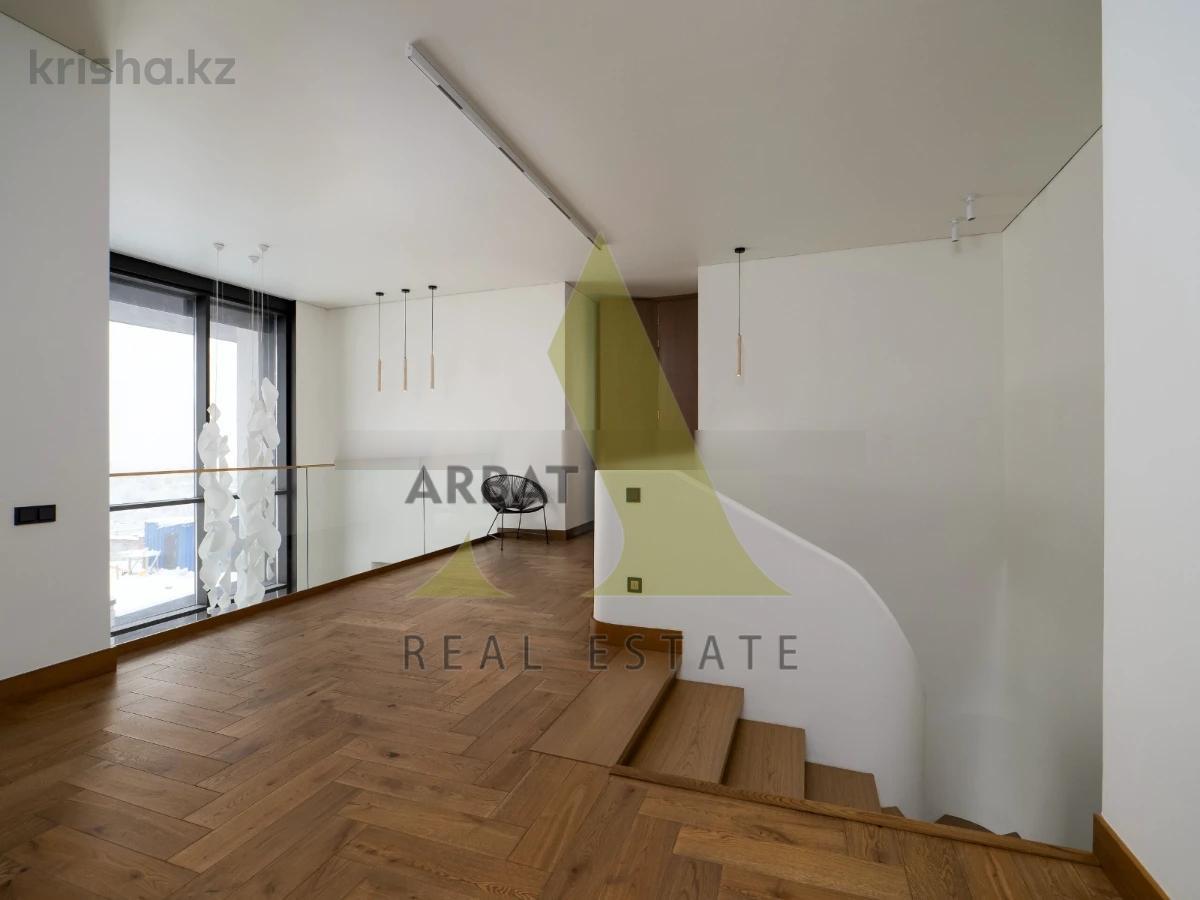 Фото Отдельный дом, 7 комн, 800м²