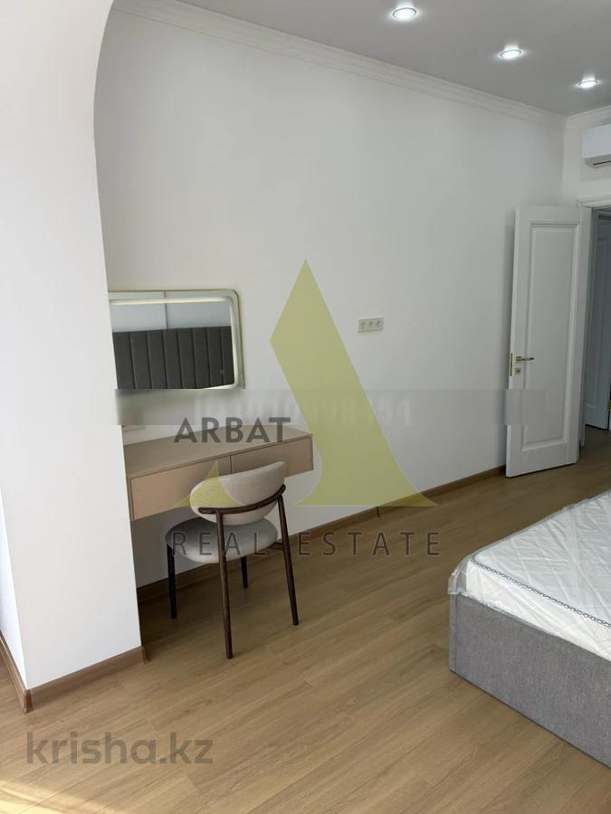 Фото Квартира, 4 комн, 150 м², 8/20 эт., 2016 г.п.