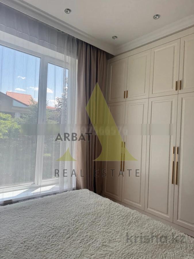 Фото Отдельный дом, 8 комн, 400м²