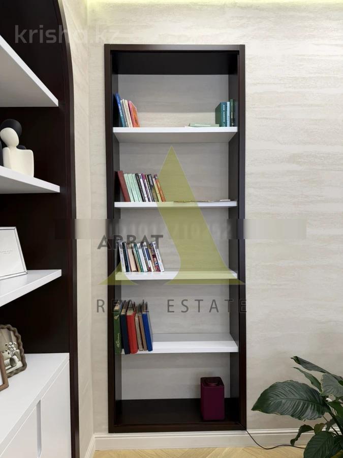 Фото Квартира, 5 комн, 210 м², 2/6 эт., 2013 г.п.