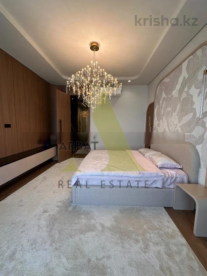 Фото Квартира, 3 комн, 136 м², 8/9 эт., 2023 г.п.