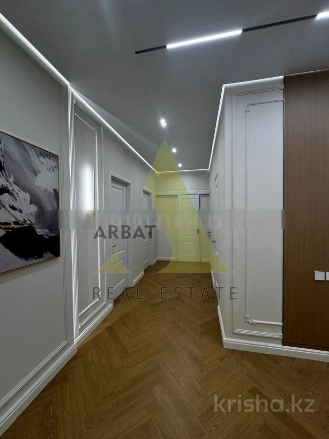 Фото Квартира, 4 комн, 160 м², 2/3 эт., 2023 г.п.