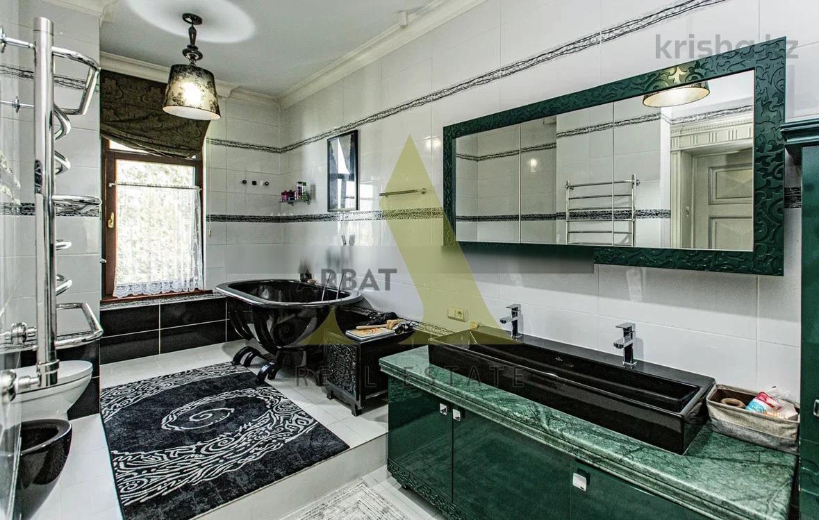 Фото Отдельный дом, 6 комн, 700м²