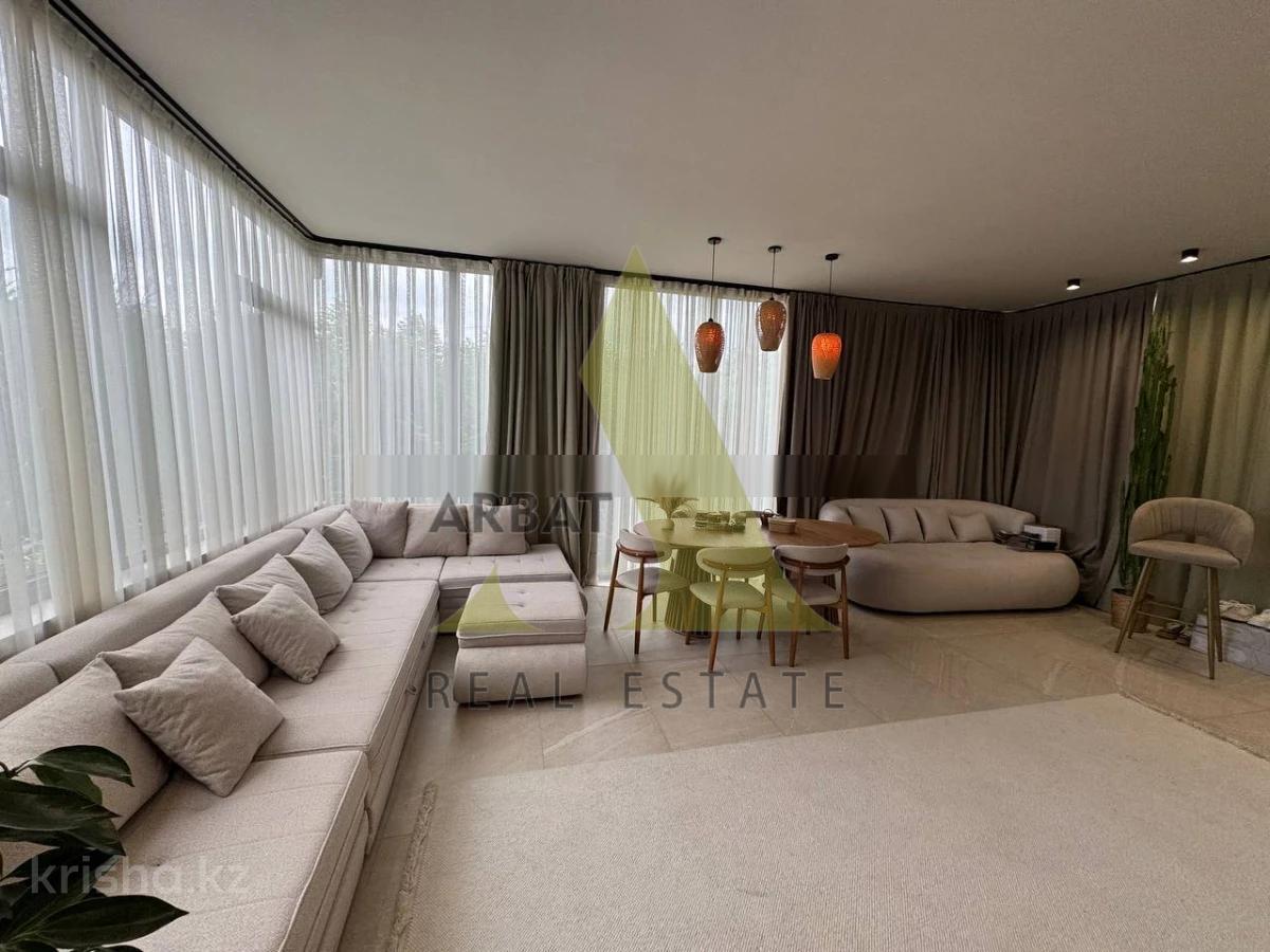 Фото Квартира, 4 комн, 186 м², 1/3 эт., 2022 г.п.