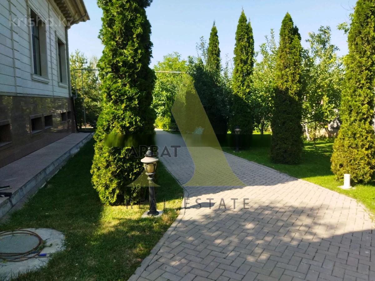 Фото Отдельный дом, 10 комн, 1200м²